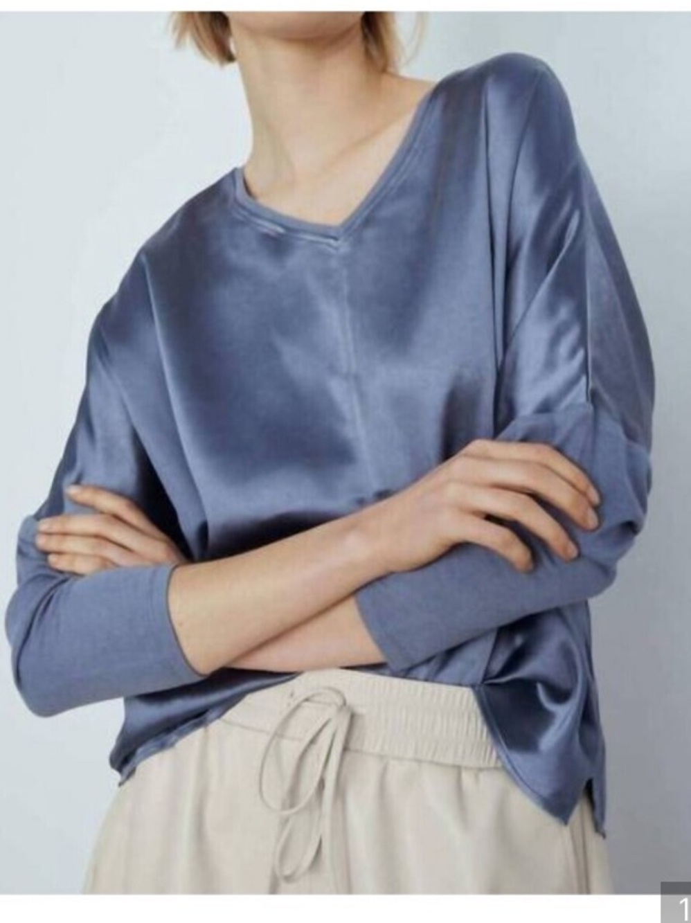 Melissa Nepton Cindy Top Silky relaxed fit v neck satin sz S